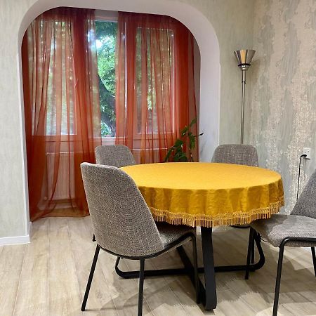 Spacious Dinamo Apartment تبليسي المظهر الخارجي الصورة
